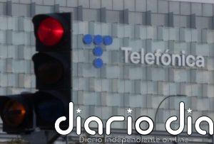 Telefónica reduce pérdidas hasta marzo y eleva los ingresos a 8.127 millones de euros