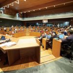 Todos los grupos del Parlamento de Navarra salvo Vox condenan la LGTBIfobia