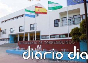 Torremolinos (Málaga) se suma al luto por la muerte de dos guardias civiles en Huelva y ondea las banderas a media asta