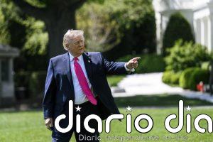 Trump advierte a Irán de que "el tiempo corre" y advierte de que "no quedará nada de ellos" si ataca