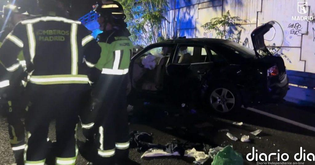 Un conductor que huía de la Policía en dirección contraria por la M-40 choca contra una furgoneta