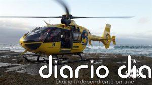 Un helicóptero de Gardacostas halló el pesquero francés hundido en El Franco (Asturias), donde buscan a un tripulante