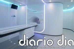 Un nuevo enfoque basado en simulaciones e IA reduce el tiempo y los datos necesarios en resonancias