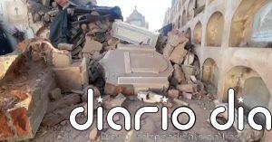 Un terremoto en Perú deja expuestos una veintena de ataúdes de un cementerio