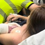 Una mujer da a luz en el interior de su coche en Madrid mientras se dirigía al hospital
