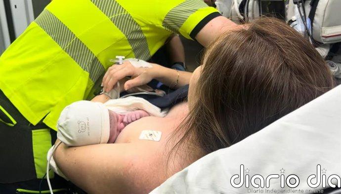 Una mujer da a luz en el interior de su coche en Madrid mientras se dirigía al hospital