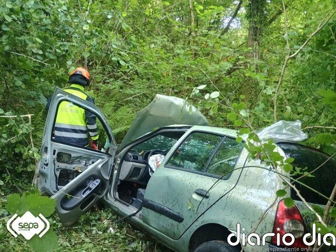 Una mujer de 46 años herida tras sufrir un accidente en Piloña