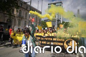 Unos 1.000 profesionales del 0-3 piden en Barcelona "dignidad" para esta etapa educativa