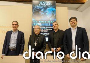 Unos 4.000 alumnos participan en un musical en Valladolid que "evangelizará" sobre el "buen uso" de la IA