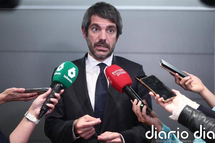 Urtasun remarca a las bases de Sumar que el PSOE debe estar "a la altura" y lanzar medidas de regeneración contundentes
