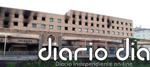 Vallan el edificio del hotel afectado por el incendio en Málaga capital