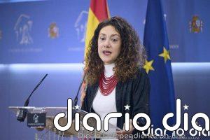 Vidal (Comuns) cree que el Gobierno no debe resistir para aguantar, sino "para hacer política"