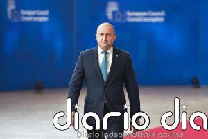 Von der Leyen tiende la mano al prorruso nuevo primer ministro de Bulgaria ante el "profundo cambio geopolítico"