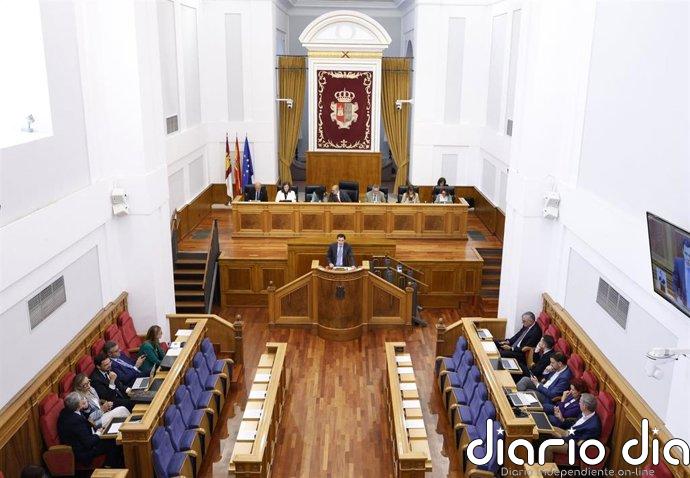 Vox lamenta "expolio fiscal" en C-LM, PP pide no "asfixiar" a tejido productivo y PSOE defiende "cifras récord"
