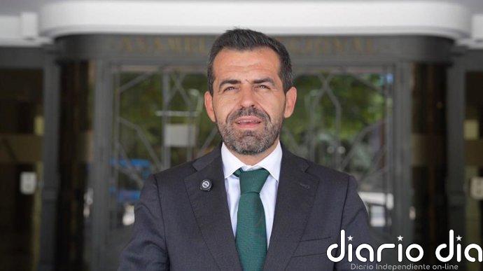 Vox recrimina a López Miras "intentar eludir la responsabilidad" tras la remodelación del Consejo de Gobierno