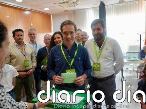 Vox Sevilla condena una agresión a sus apoderados en La Oliva y llama a una "ola de sentido común" en Andalucía
