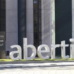 Abertis cierra con éxito una emisión de bonos por 750 millones con vencimiento en 2032