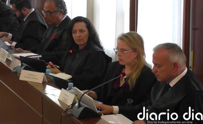 Abogados Cristianos ve "evidentísimo" los delitos de prevaricación y tráfico de influencias en la plaza de David Sánchez