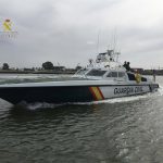 Abren fuego contra guardias civiles al intentar descargar hachís en la ría de Punta Umbría (Huelva)