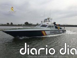 Abren fuego contra guardias civiles al intentar descargar hachís en la ría de Punta Umbría (Huelva)