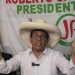 Abren juicio al candidato presidencial peruano Roberto Sánchez en vísperas de la segunda vuelta electoral