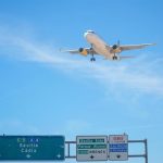 Aena licita por 5,26 millones una planta solar fotovoltaica para autoconsumo en el Aeropuerto de Sevilla