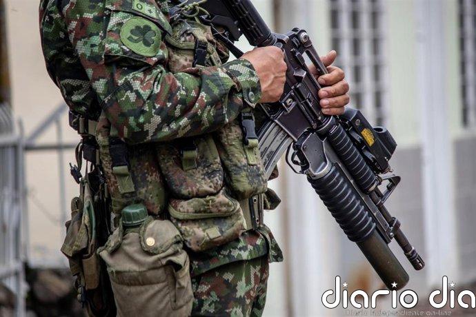 Al menos cinco miembros de disidencias de las FARC muertos en un operativo del Ejército en el oeste de Colombia