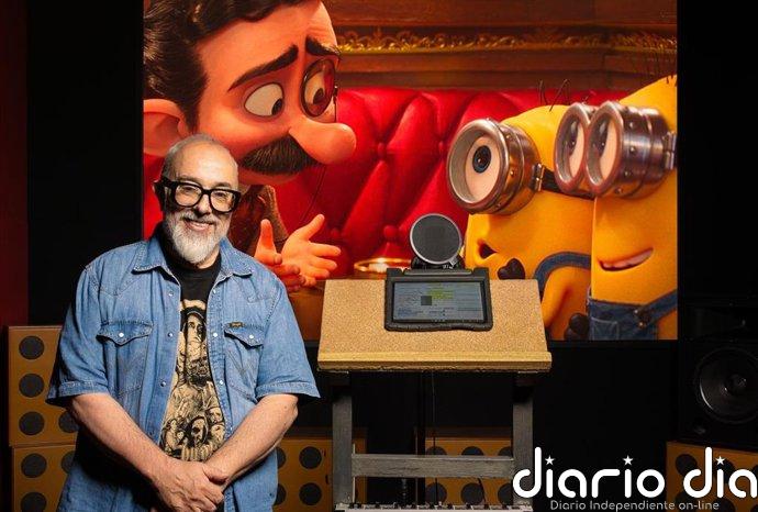 Álex de la Iglesia: "Estoy muy orgulloso de que haya esa 'manía' de doblar las películas en español"