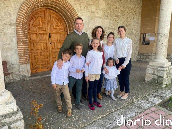 Alicia, Alejandro y sus seis hijos acogerán a peregrinos durante la visita de León XIV a Madrid: "Fue un deseo unánime"