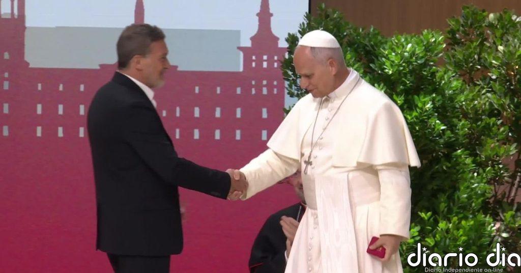 Antonio Banderas, ante el Papa León XIV: "Estoy aquí confesando haber sido víctima del hechizo de Dios"