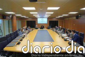 Aprobado con la abstención de EH Bildu el dictamen sobre la reforma del PNV para 'blindar' el euskera en las OPE