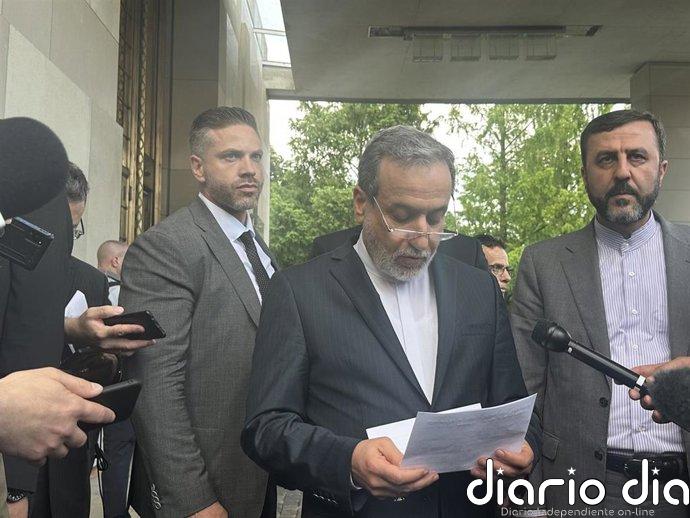 Araqchi mantiene contactos con Reino Unido, Turquía, Francia, Pakistán y Qatar