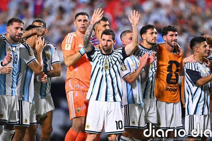Argentina y Messi persiguen el pase y la historia ante Austria