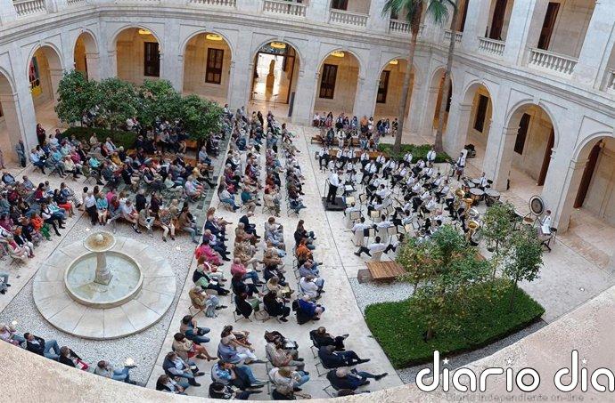 Ayuntamiento de Málaga convoca tres plazas de becario en la especialidad de clarinete para la banda municipal