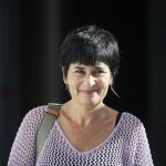 Bildu "denuncia" las detenciones por los disturbios en la UN: "Al fascismo hay que hacerle frente también en las calles"