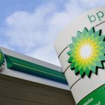BP reorganiza su estructura interna y refuerza el negocio de petróleo y gas tras el despido de su presidente
