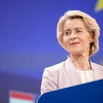 Bruselas pide vetar la entrada a la UE a excombatientes rusos y más sanciones en energía, criptos y pesca