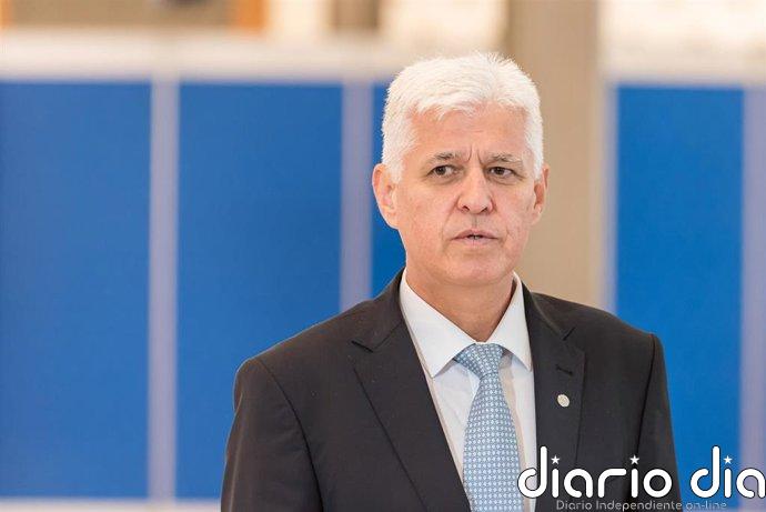 Bulgaria dejará de suministrar armas a Ucrania: "La guerra no se resolverá en el campo de batalla"