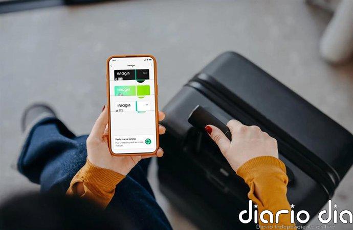 CaixaBank intensifica su oferta de tarjetas para viajar con imagin y MoneyToTravel