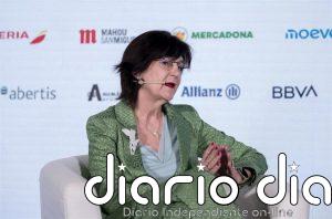 Cani Fernández se despide de la CNMC pidiendo un sucesor con "capacidad técnica" y "sentido común"