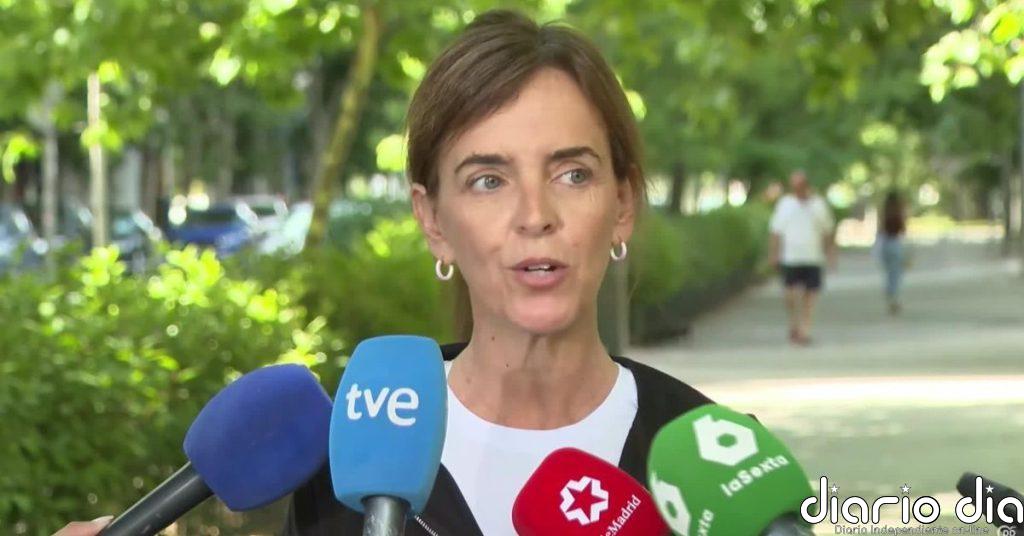 Carmen Fúnez asegura que el despacho de Zapatero “está en la sede del Partido Socialista”