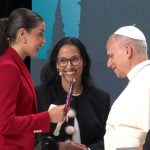 Carolina Marín y Teresa Perales emocionan al papa con un potente mensaje de resiliencia y humildad