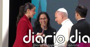 Carolina Marín y Teresa Perales emocionan al papa con un potente mensaje de resiliencia y humildad