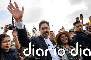 Cepeda denuncia un plan de De la Espriella para un autoatentado antes de la segunda vuelta electoral de Colombia