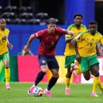Chequia y Sudáfrica empatan y siguen heridas pero vivas