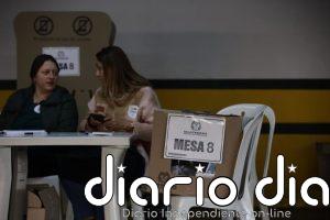 Cierran las urnas en la segunda vuelta de las elecciones de Colombia