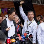 Cierran las urnas en las elecciones presidenciales de Colombia