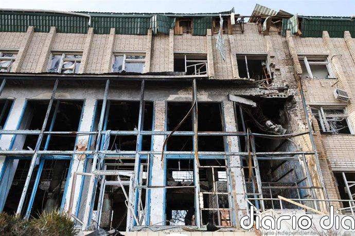 Cinco muertos y once heridos tras ataques rusos en la ciudad de Zaporiyia, Ucrania