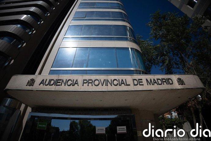 Condenado el alcalde de Navas del Rey por coacciones al ordenar la retirada de una puerta en una finca