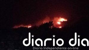 Controlado el incendio forestal declarado en paraje Las Barreras de Órgiva (Granada) que moviliza a 42 profesionales